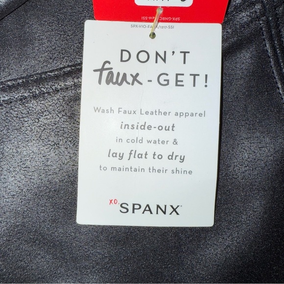 SPANX Black Faux Leather Leggings Petite Medium New - Picture 4 of 11